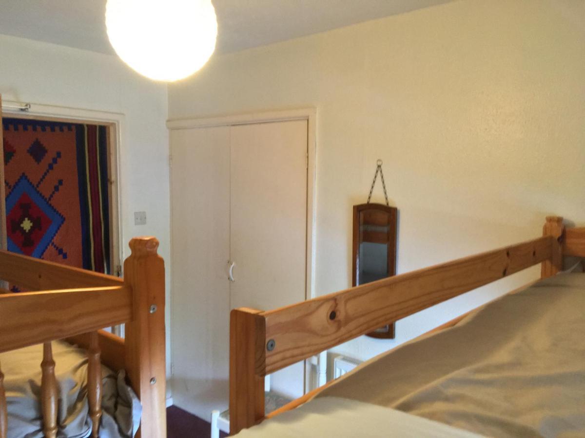 Pantyrathro International Hostel Carmarthen Exteriér fotografie