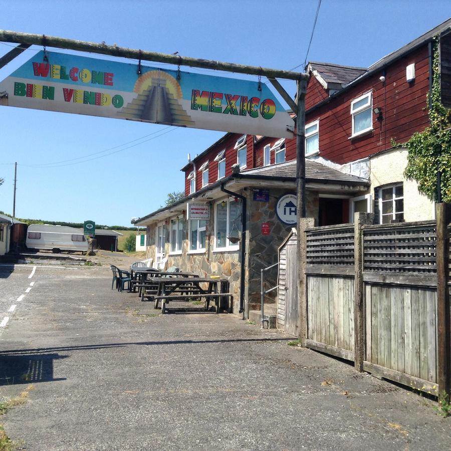 Pantyrathro International Hostel Carmarthen Exteriér fotografie